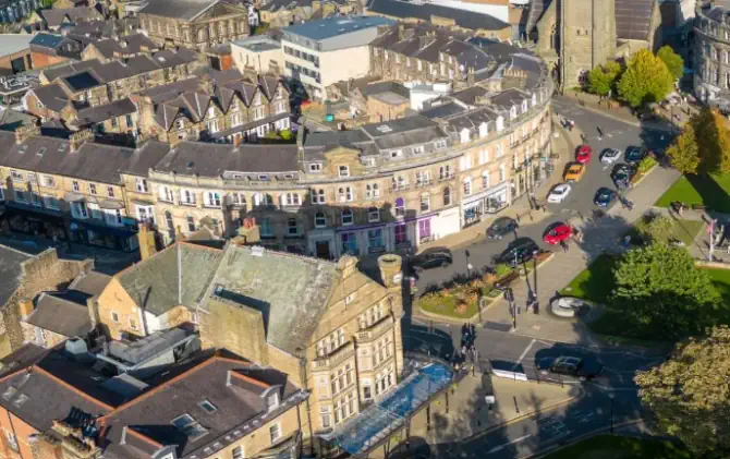 Harrogate town centre representing Blossom in-home care services in Harrogate